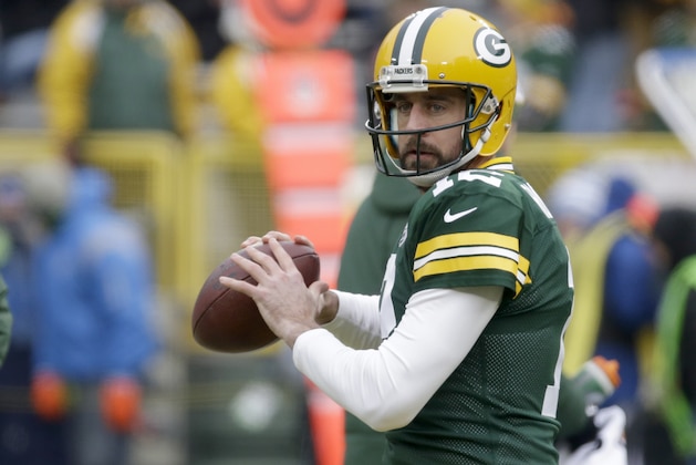 Green Bay Packers' Aaron Rodgers warms up before an NFL football game against the Detroit Lions Sunday, Dec. 30, 2018, in Green Bay, Wis. The Packers won 34-20. (AP Photo/Mike Roemer)