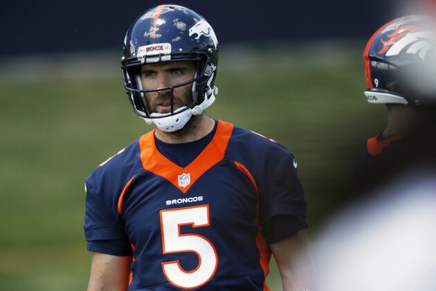 Denver Broncos quarterback Joe Flacco takes part in drills at the team's NFL football training facility Wednesday, June 5, 2019, in Englewood, Colo. (AP Photo/David Zalubowski)