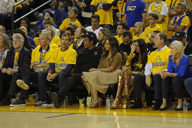 OAKLAND, CA - JUNE 05: Rapper, Jay Z and Singer, Beyonce attend Game Three of the NBA Finals between the Toronto Raptors and the Golden State Warriors on June 5, 2019 at Oracle Arena in Oakland, California. NOTE TO USER: User expressly acknowledges and agrees that, by downloading and/or using this photograph, user is consenting to the terms and conditions of the Getty Images License Agreement. Mandatory Copyright Notice: Copyright 2019 NBAE (Photo by Rey Josue II/NBAE via Getty Images)