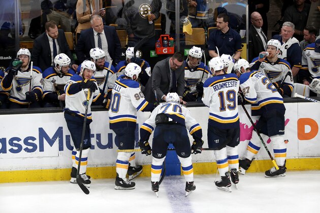 BOSTON, MASSACHUSETTS - JUNE 06:  The St. Louis Blues huddle during a timeout against the Boston Bruins during the third period in Game Five of the 2019 NHL Stanley Cup Final at TD Garden on June 06, 2019 in Boston, Massachusetts. (Photo by Patrick Smith/Getty Images)