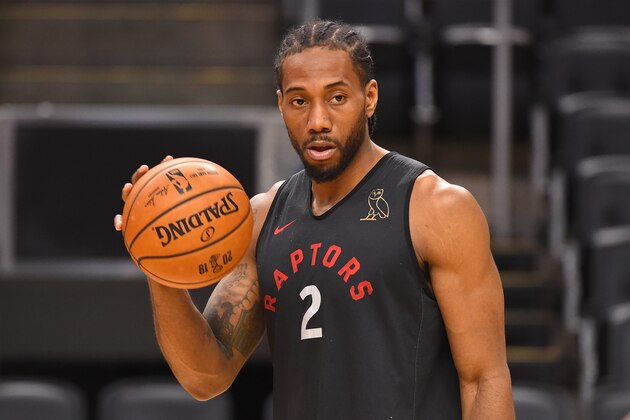 TORONTO, CANADA - JUNE 09: A close up shot of Kawhi Leonard #2 of the Toronto Raptors during NBA Finals - Practice and Media Availability on June 9, 2019 at Scotiabank Arena in Toronto, Ontario, Canada. NOTE TO USER: User expressly acknowledges and agrees that, by downloading and/or using this photograph, user is consenting to the terms and conditions of the Getty Images License Agreement. Mandatory Copyright Notice: Copyright 2019 NBAE (Photo by Andrew D. Bernstein/NBAE via Getty Images)