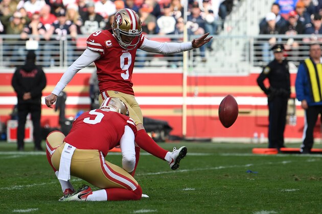 SANTA CLARA, CA - DECEMBER 23: Robbie Gould #9 of the San Francisco 49ers kicks a field goal against the Chicago Bears during their NFL game at Levi's Stadium on December 23, 2018 in Santa Clara, California. (Photo by Thearon W. Henderson/Getty Images) SANTA CLARA, CA - DECEMBER 23: Robbie Gould #9 of the San Francisco 49ers kicks a field goal against the Chicago Bears during their NFL game at Levi's Stadium on December 23, 2018 in Santa Clara, California. (Photo by Thearon W. Henderson/Getty Images)