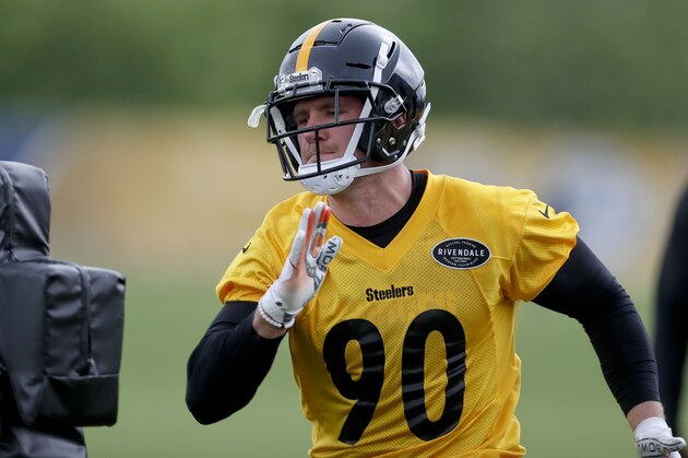 Pittsburgh Steelers outside linebacker T.J. Watt (90) goes through drills during an NFL football practice, Thursday, May 23, 2019, in Pittsburgh. (AP Photo/Keith Srakocic)
