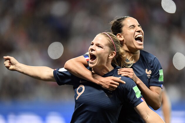 France's forward Eugenie Le Sommer (L) celebrates after scoring a goal during the France 2019 Women's World Cup Group A football match between France and Norway, on June 12, 2019, at the Nice Stadium in Nice, southeastern France. (Photo by CHRISTOPHE SIMON / AFP)        (Photo credit should read CHRISTOPHE SIMON/AFP/Getty Images)