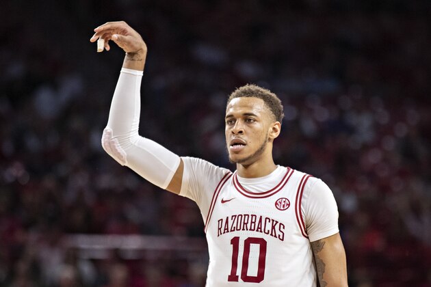 FAYETTEVILLE, AR - MARCH 9:  Daniel Gafford #10 of the Arkansas Razorbacks reacts after hitting a jump shot during a game against the Alabama Crimson Tide at Bud Walton Arena on March 9, 2019 in Fayetteville, Arkansas.  The Razorbacks defeated the Crimson Tide 82-70.  (Photo by Wesley Hitt/Getty Images)