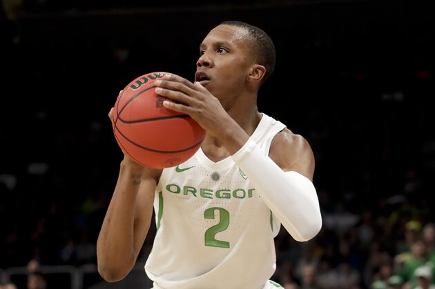 Oregon forward Louis King plays against UC Irvine during a second-round game in the NCAA men's college basketball tournament Sunday, March 24, 2019, in San Jose, Calif. (AP Photo/Jeff Chiu)