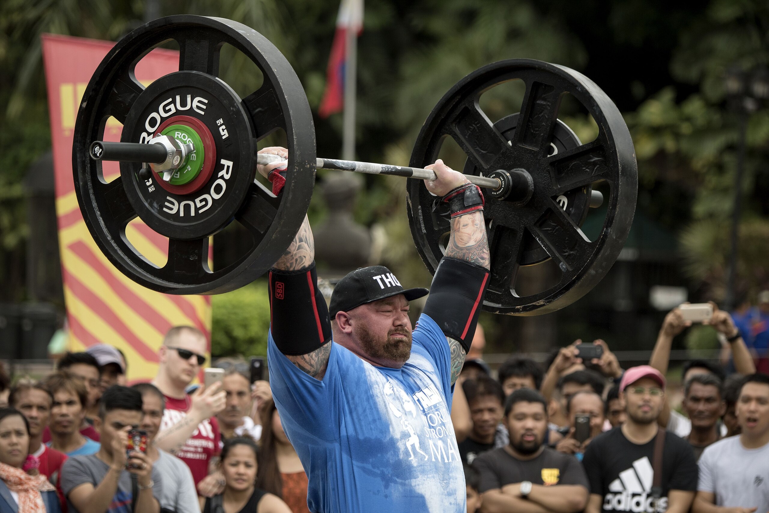 Hafthor Julius Bjornsson of Iceland lifts weights during the Max Overhead competition of the 2018 Worlds Strongest Man in Manila on May 5, 2018. (Photo by NOEL CELIS / AFP) / RESTRICTED TO EDITORIAL USE        (Photo credit should read NOEL CELIS/AFP/Getty Images)