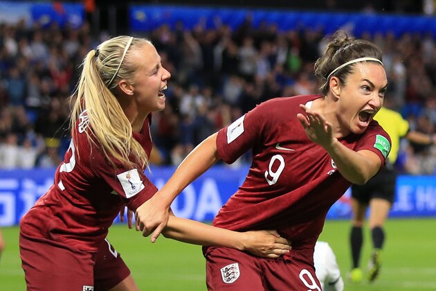 LE HAVRE, FRANCE - JUNE 14: Jodie Taylor of England celebrates scoring the winning goal with Beth Mead during the 2019 FIFA Women's World Cup France group D match between England and Argentina at  on June 14, 2019 in Le Havre, France. (Photo by Marc Atkins/Getty Images)