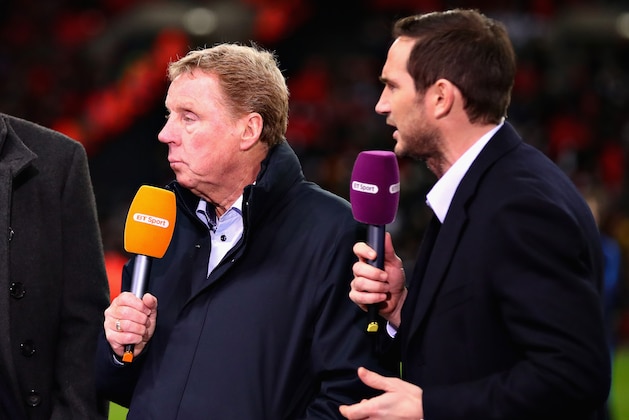 LONDON, ENGLAND - JANUARY 31: Rio Ferdinand, Harry Redknapp and Frank Lampard talk before the Premier League match between Tottenham Hotspur and Manchester United at Wembley Stadium on January 31, 2018 in London, England.  (Photo by Chris Brunskill Ltd/Getty Images)