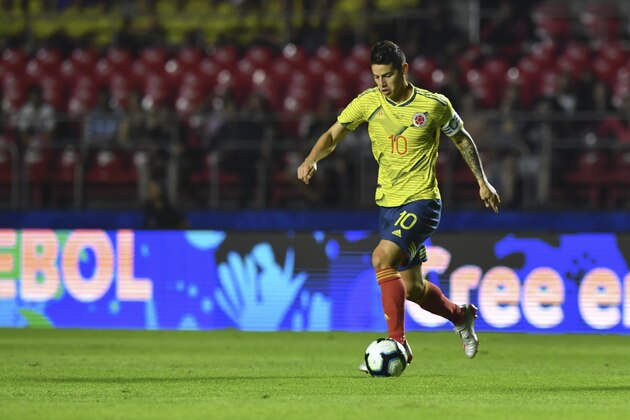 Colombia's captain James Rodriguez drives the ball during the Copa America football tournament group match against Qatar at the Cicero Pompeu de Toledo Stadium, also known as Morumbi, in Sao Paulo, Brazil, on June 19, 2019. (Photo by Nelson ALMEIDA / AFP)        (Photo credit should read NELSON ALMEIDA/AFP/Getty Images)