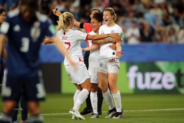 NICE, FRANCE - JUNE 19: Ellen White of England celebrates with team mates after scoring a goal to make it 0-2 during the 2019 FIFA Women's World Cup France group D match between Japan and England at Stade de Nice on June 19, 2019 in Nice, France. (Photo by Molly Darlington - AMA/Getty Images)