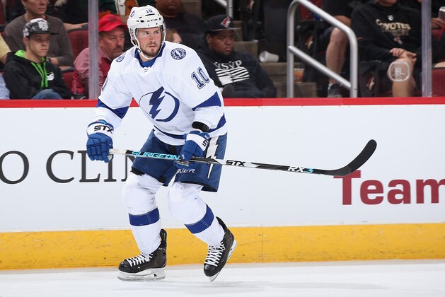GLENDALE, AZ - OCTOBER 27:   J.T. Miller #10 of the Tampa Bay Lightning in action during the NHL game against the Arizona Coyotes at Gila River Arena on October 27, 2018 in Glendale, Arizona. The Coyotes defeated the Lightning 7-1.  (Photo by Christian Petersen/Getty Images)