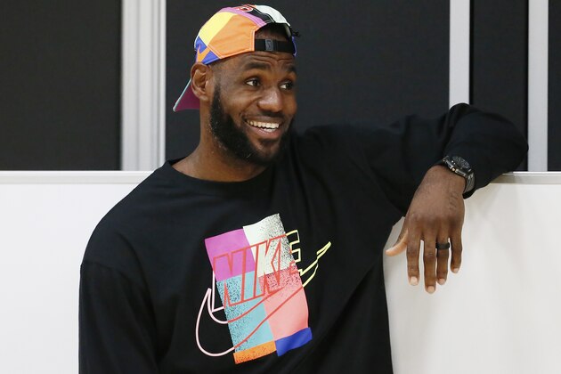EL SEGUNDO, CA - MAY 20: LeBron James #23 of the Los Angeles Lakers smiles and looks on during a press conference to introduce Frank Vogel as the new head coach on May 20, 2019 at the UCLA Health Training Center in El Segundo, California. NOTE TO USER: User expressly acknowledges and agrees that, by downloading and/or using this photograph, User is consenting to the terms and conditions of Getty Images License Agreement. Mandatory Copyright Notice: Copyright 2019 NBAE (Photo by Chris Elise/NBAE via Getty Images)
