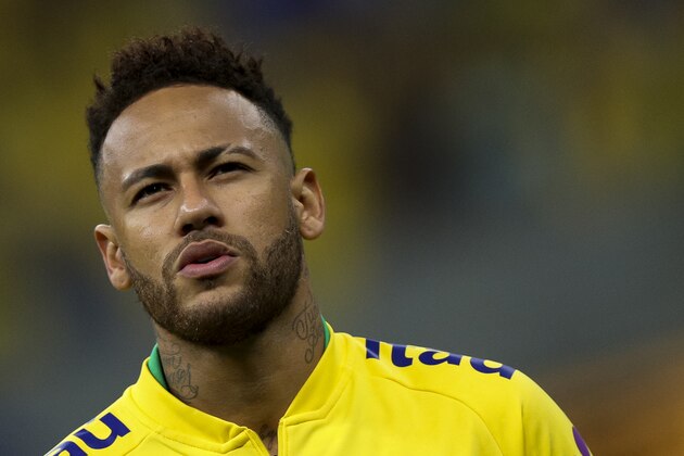 BRASILIA, BRAZIL - JUNE 05: Neymar Jr. of Brazil looks on before the International Friendly Match between Brazil and Qatar at Mane Garrincha Stadium on June 5, 2019 in Brasilia, Brazil. (Photo by Buda Mendes/Getty Images)