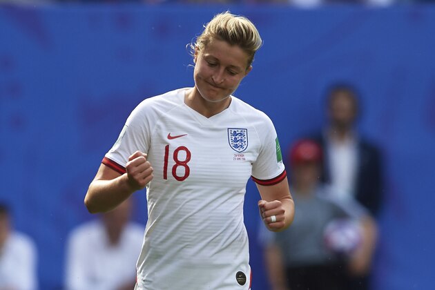VALENCIENNES, FRANCE - JUNE 23: Ellen White of England reacts during the 2019 FIFA Women's World Cup France Round Of 16 match between England and Cameroon at Stade du Hainaut on June 23, 2019 in Valenciennes, France. (Photo by Quality Sport Images/Getty Images)