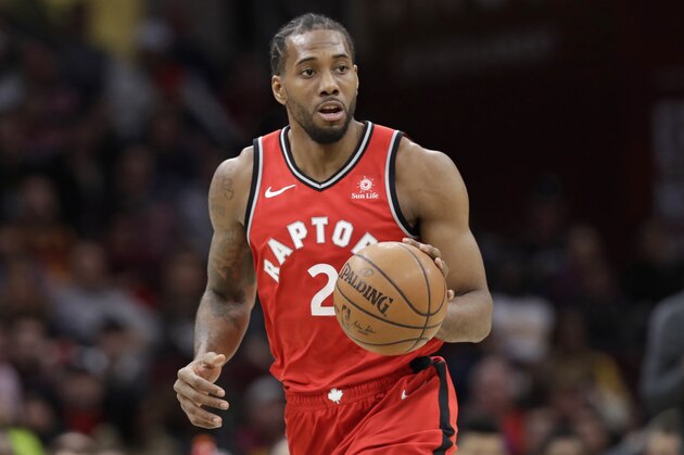 Toronto Raptors' Kawhi Leonard drives against the Cleveland Cavaliers in the second half of an NBA basketball game, Monday, March 11, 2019, in Cleveland. (AP Photo/Tony Dejak)