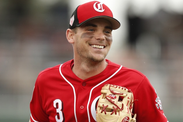 GOODYEAR, FL - MARCH 11: Scooter Gennett #3 of the Cincinnati Reds runs to the dugout during the Spring Training game against the Cleveland Indians at Goodyear Ballpark on March 11, 2019 in Goodyear, Arizona. (Photo by Mike McGinnis/Getty Images)