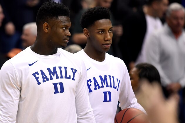 WASHINGTON, DC - MARCH 29: Zion Williamson (L) and RJ Barrett of the Duke Blue Devils warm up prior to their game against the Virginia Tech Hokies during the 2019 NCAA Men's Basketball Tournament East Regional Semifinals at Capital One Arena on March 29, 2019 in Washington, DC. (Photo by Lance King/Getty Images)