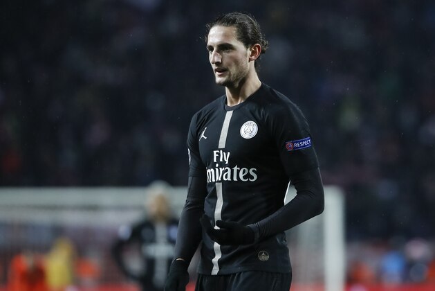 BELGRADE, SERBIA - DECEMBER 11: Adrien Rabiot of Paris Saint-Germain looks on during the UEFA Champions League Group C match between Red Star Belgrade and Paris Saint-Germain at Rajko Mitic Stadium on December 11, 2018 in Belgrade, Serbia. (Photo by Srdjan Stevanovic/Getty Images)