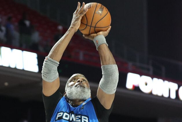 PHILADELPHIA, PENNSYLVANIA - JUNE 30: Cuttino Mobley #5 of the Power shoots against Nate Robinson #11 of the Tri State during week two of the BIG3 three on three basketball league at at the Liacouras Center on June 30, 2019 in Philadelphia, Pennsylvania. (Photo by Rob Carr/BIG3/Getty Images)