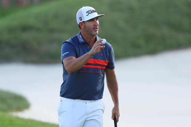 BLAINE, MINNESOTA - JULY 04: Scott Piercy of the United States reacts after a birdie on the 18th green during the first round of the 3M Open at TPC Twin Cities on July 04, 2019 in Blaine, Minnesota. (Photo by Sam Greenwood/Getty Images) BLAINE, MINNESOTA - JULY 04: Scott Piercy of the United States reacts after a birdie on the 18th green during the first round of the 3M Open at TPC Twin Cities on July 04, 2019 in Blaine, Minnesota. (Photo by Sam Greenwood/Getty Images)