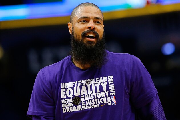 NEW ORLEANS, LOUISIANA - FEBRUARY 23: Tyson Chandler #5 of the Los Angeles Lakers reacts against the New Orleans Pelicans at the Smoothie King Center on February 23, 2019 in New Orleans, Louisiana.NOTE TO USER: User expressly acknowledges and agrees that, by downloading and or using this photograph, User is consenting to the terms and conditions of the Getty Images License Agreement. (Photo by Jonathan Bachman/Getty Images)