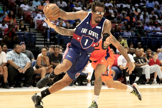BIRMINGHAM, ALABAMA - JULY 06: Amar'e Stoudemire #1 of Tri-State drives the ball against 3’s Company during week three of the BIG3 three on three basketball league between Tri State and 3's Company at Legacy Arena at the BJCC on July 06, 2019 in Birmingham, Alabama. (Photo by Andy Lyons/BIG3/Getty Images)