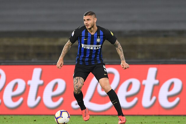 NAPLES, ITALY - MAY 19: Mauro Icardi of FC Internazionale in action during the Serie A match between SSC Napoli and FC Internazionale at Stadio San Paolo on May 19, 2019 in Naples, Italy. (Photo by Francesco Pecoraro/Getty Images)