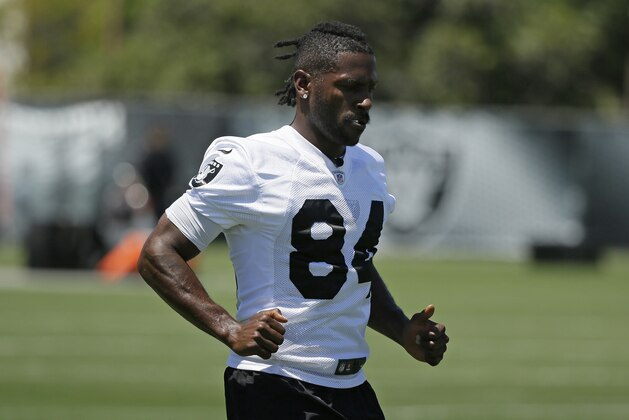 Oakland Raiders wide receiver Antonio Brown during NFL football minicamp Tuesday, June 11, 2019, in Alameda, Calif. (AP Photo/Eric Risberg)