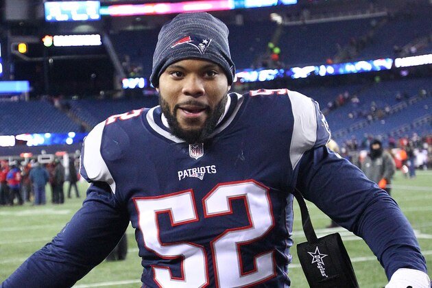 FOXBOROUGH, MA - JANUARY 13: Elandon Roberts #52 of the New England Patriots reacts after the AFC Divisional Playoff game against the Tennessee Titans at Gillette Stadium on January 13, 2018 in Foxborough, Massachusetts.  (Photo by Jim Rogash/Getty Images)