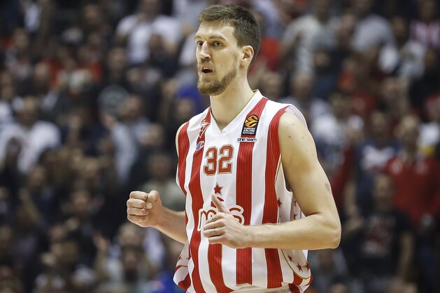 BELGRADE, SERBIA - MARCH 02: Ognjen Kuzmic of Crvena Zvezda celebrates during the Euroleague match between Crvena Zvezda mts Belgrade and Brose Basket at Aleksandar Nikolic hall on March 2, 2017 in Belgrade, Serbia. (Photo by Srdjan Stevanovic/Getty Images)