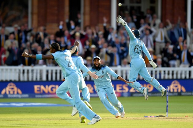 LONDON, ENGLAND - JULY 14: England celebrate victory during the Final of the ICC Cricket World Cup 2019 between New Zealand and England at Lord's Cricket Ground on July 14, 2019 in London, England. (Photo by Mike Hewitt/Getty Images)