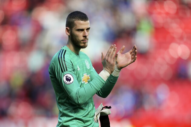MANCHESTER, ENGLAND - MAY 12: David de Gea of Manchester United waves to the supporters after the Premier League match between Manchester United and Cardiff City at Old Trafford on May 12, 2019 in Manchester, United Kingdom. (Photo by James Baylis - AMA/Getty Images)