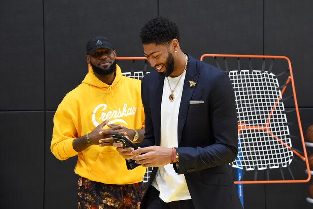 EL SEGUNDO, CA - JULY 13 :  Lebron James #23 and Anthony Davis #3 of the Los Angeles Lakers during a press conference on July 13, 2019 at the UCLA Health Training Center in El Segundo, California. NOTE TO USER: User expressly acknowledges and agrees that, by downloading and/or using this photograph, user is consenting to the terms and conditions of the Getty Images License Agreement. Mandatory Copyright Notice: Copyright 2019 NBAE (Photo by Adam Pantozzi/NBAE via Getty Images)