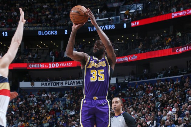 NEW ORLEANS, LA - MARCH 31:  Reggie Bullock #35 of the Los Angeles Lakers shoots the ball against the New Orleans Pelicans on March 31, 2019 at the Smoothie King Center in New Orleans, Louisiana. NOTE TO USER: User expressly acknowledges and agrees that, by downloading and or using this Photograph, user is consenting to the terms and conditions of the Getty Images License Agreement. Mandatory Copyright Notice: Copyright 2019 NBAE (Photo by Layne Murdoch Jr./NBAE via Getty Images)