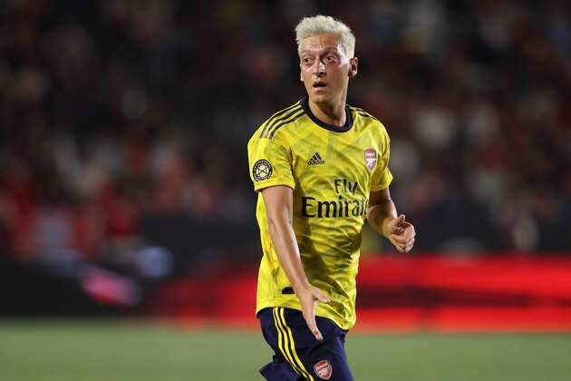 CARSON, CA - JULY 17: Mesut Oezil of Arsenal during the 2019 International Champions Cup match between Arsenal and FC Bayern Munich at Dignity Health Sports Park on July 17, 2019 in Carson, California. (Photo by Matthew Ashton - AMA/Getty Images)