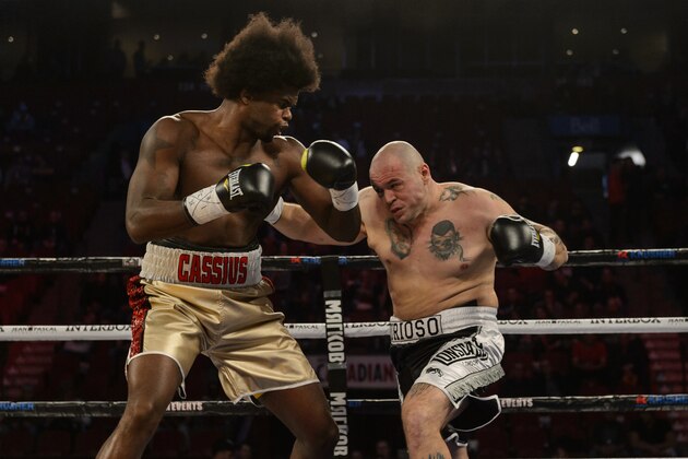 MONTREAL, QC - JANUARY 30:  Cassius Chaney of the US blocks a punch by Zoltan Csala of Hungary during the super welterweight match at the Bell Centre on January 30, 2016 in Montreal, Quebec, Canada.  (Photo by Minas Panagiotakis/Getty Images)