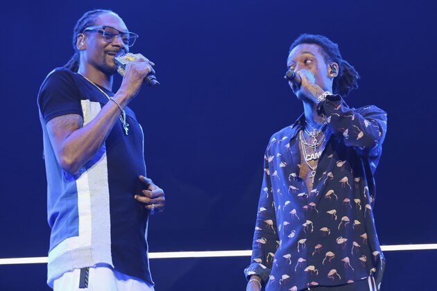 Snoop Dogg, left, and Wiz Khalifa perform at the 2017 BET Experience at The Staples Center on Thursday June 22, 2017, in Los Angeles. (Photo by Willy Sanjuan/Invision/AP) Snoop Dogg, left, and Wiz Khalifa perform at the 2017 BET Experience at The Staples Center on Thursday June 22, 2017, in Los Angeles. (Photo by Willy Sanjuan/Invision/AP)