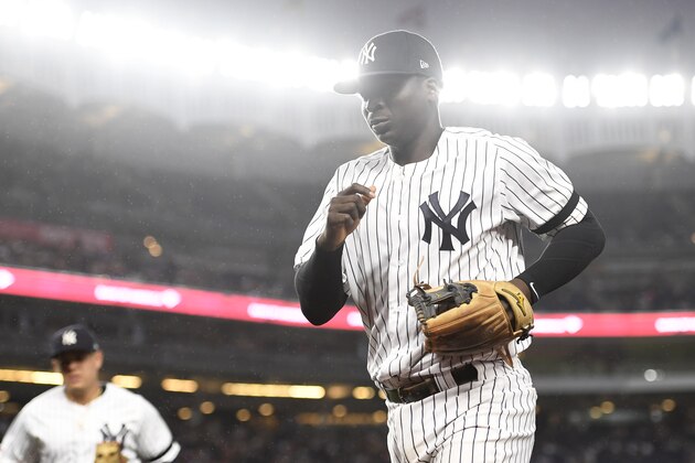 NEW YORK, NEW YORK - JULY 18: Didi Gregorius #18 of the New York Yankees runs toward the dugout during the first inning of game two of a doubleheader against the Tampa Bay Rays at Yankee Stadium on July 18, 2019 in the Bronx borough of New York City. (Photo by Sarah Stier/Getty Images)