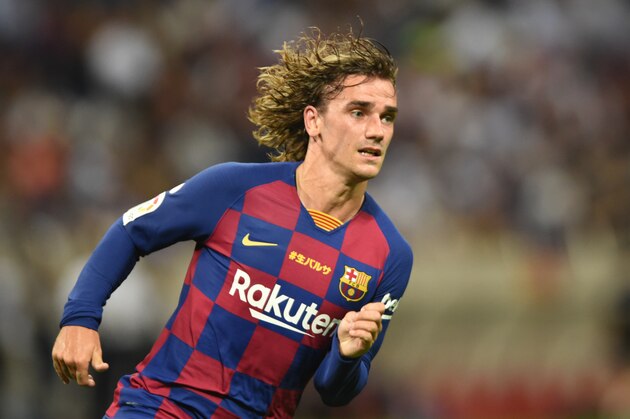 SAITAMA, JAPAN - JULY 23: Antoine Griezmann of Barcelona looks on  during the preseason friendly match between Barcelona and Chelsea at the Saitama Stadium on July 23, 2019 in Saitama, Japan. (Photo by Hiroki Watanabe/Getty Images)