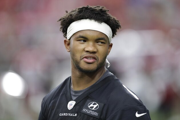 Arizona Cardinals' Kyler Murray runs drills during the teams' NFL football training camp, Thursday, July 25, 2019, in Glendale, Ariz. (AP Photo/Matt York)