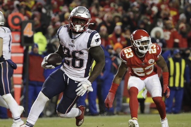 New England Patriots running back Sony Michel (26) runs to the end zone for a touchdown during the second half of the AFC Championship NFL football game against the Kansas City Chiefs, Sunday, Jan. 20, 2019, in Kansas City, Mo. (AP Photo/Elise Amendola)