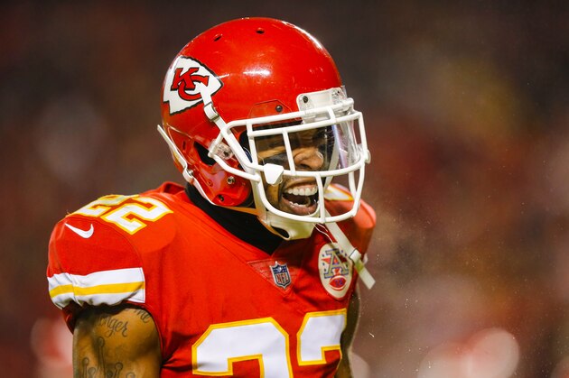 KANSAS CITY, MO - DECEMBER 13: Defensive back Orlando Scandrick #22 of the Kansas City Chiefs protests to the back judge on a defensive penalty call during a play against the Los Angeles Chargers at Arrowhead Stadium on December 13, 2018 in Kansas City, Missouri. (Photo by David Eulitt/Getty Images)
