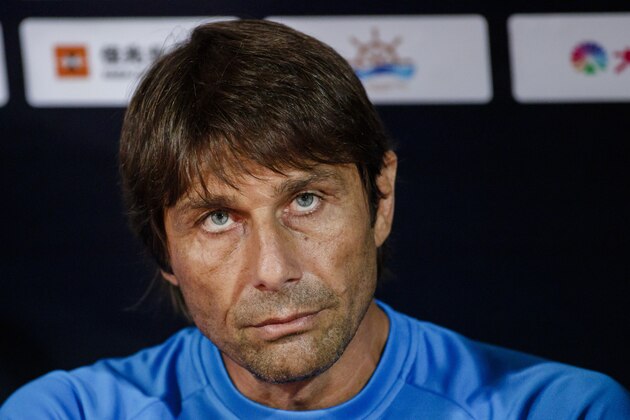 MACAU, MACAU - JULY 27: Team coach Antonio Conte of FC Internazionale reacts prior to the International Super Cup 2019 between Paris Saint-Germain and FC Internazionale at the Macau Taipa Olympic Sports Center on July 27, 2019 in Macau. (Photo by Eurasia Sport Images/Getty Images)