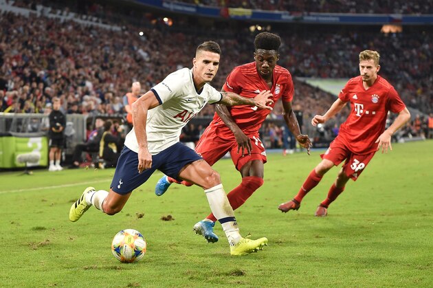MUNICH, GERMANY - JULY 31: Erik Lamela of Tottenham Hotspur competes for the ball with David Alaba of Bayern Munich during the Audi cup 2019 final match between Tottenham Hotspur and Bayern Muenchen at Allianz Arena on July 31, 2019 in Munich, Germany. (Photo by PressFocus/MB Media/Getty Images)