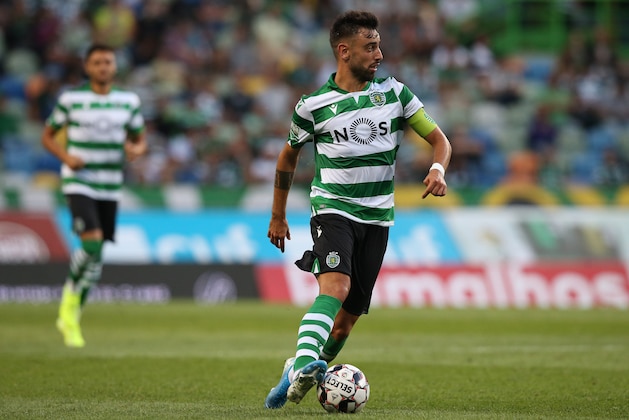 LISBON, PORTUGAL - JULY 28: Bruno Fernandes of Sporting CP in action during the Pre-Season Friendly match between Sporting CP and Valencia CF at Estadio Jose Alvalade on July 28, 2019 in Lisbon, Portugal.  (Photo by Gualter Fatia/Getty Images)
