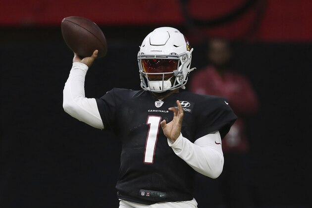 Arizona Cardinals quarterback Kyler Murray throws a pass during NFL football training camp Wednesday, July 31, 2019, in Glendale, Ariz. (AP Photo/Ross D. Franklin)