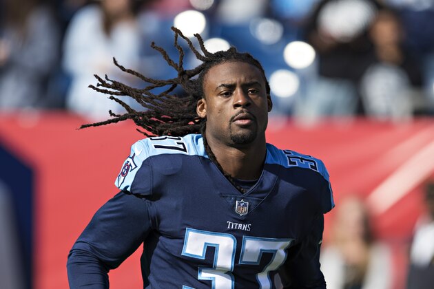 NASHVILLE, TN - DECEMBER 3:  Johnathan Cyprien #37 of the Tennessee Titans jogs onto the field before a game against the Houston Texans at Nissan Stadium on December 3, 2017 in Nashville, Tennessee.  The Titans defeated the Texans 23-14.  (Photo by Wesley Hitt/Getty Images)