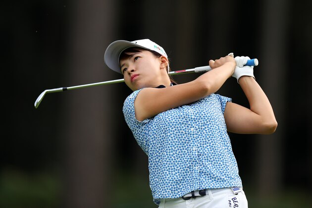 WOBURN, ENGLAND - AUGUST 03: Hinako Shibuno of Japan plays into the 12th green during the third round of the AIG Women's British Open at Woburn Golf Club on August 03, 2019 in Woburn, England. (Photo by Richard Heathcote/Getty Images)