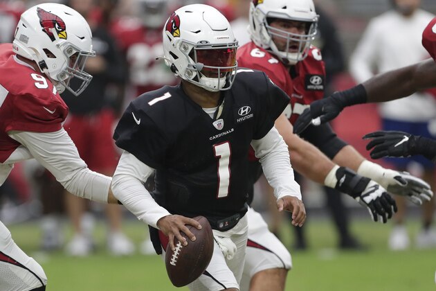 Arizona Cardinals' Kyler Murray (1) runs during an NFL football training camp scrimmage, Saturday, Aug. 3, 2019, in Glendale, Ariz. (AP Photo/Matt York)